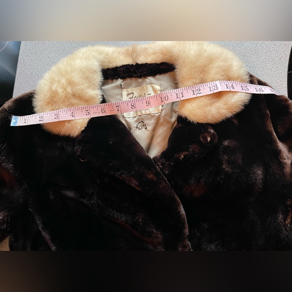 Furs By Koehler Oakville Beaver & Mink Fur Coat - Picture 10 of 16